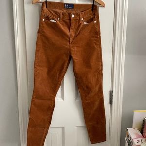 Gap Corduroy Legging